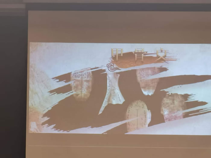 綿陽(yáng)中旅行假日旅行社舉行胡楊林、南疆專列推薦會(huì)