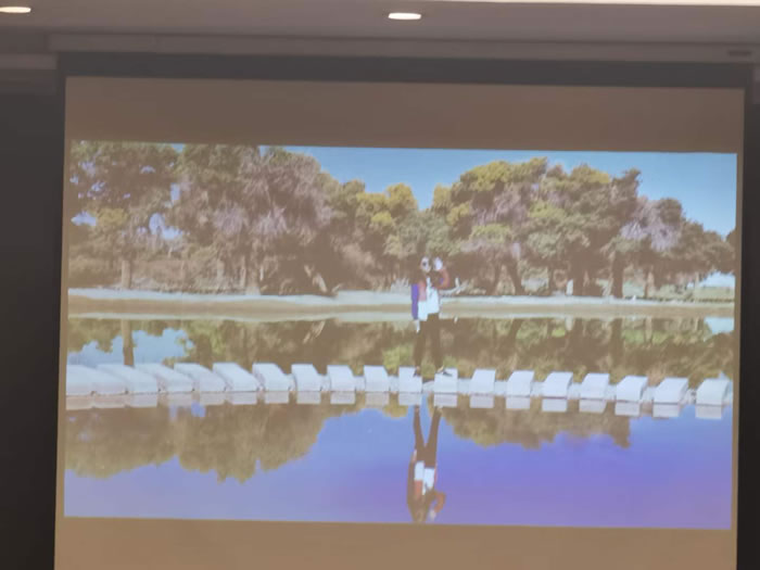 綿陽(yáng)中旅行假日旅行社舉行胡楊林、南疆專列推薦會(huì)